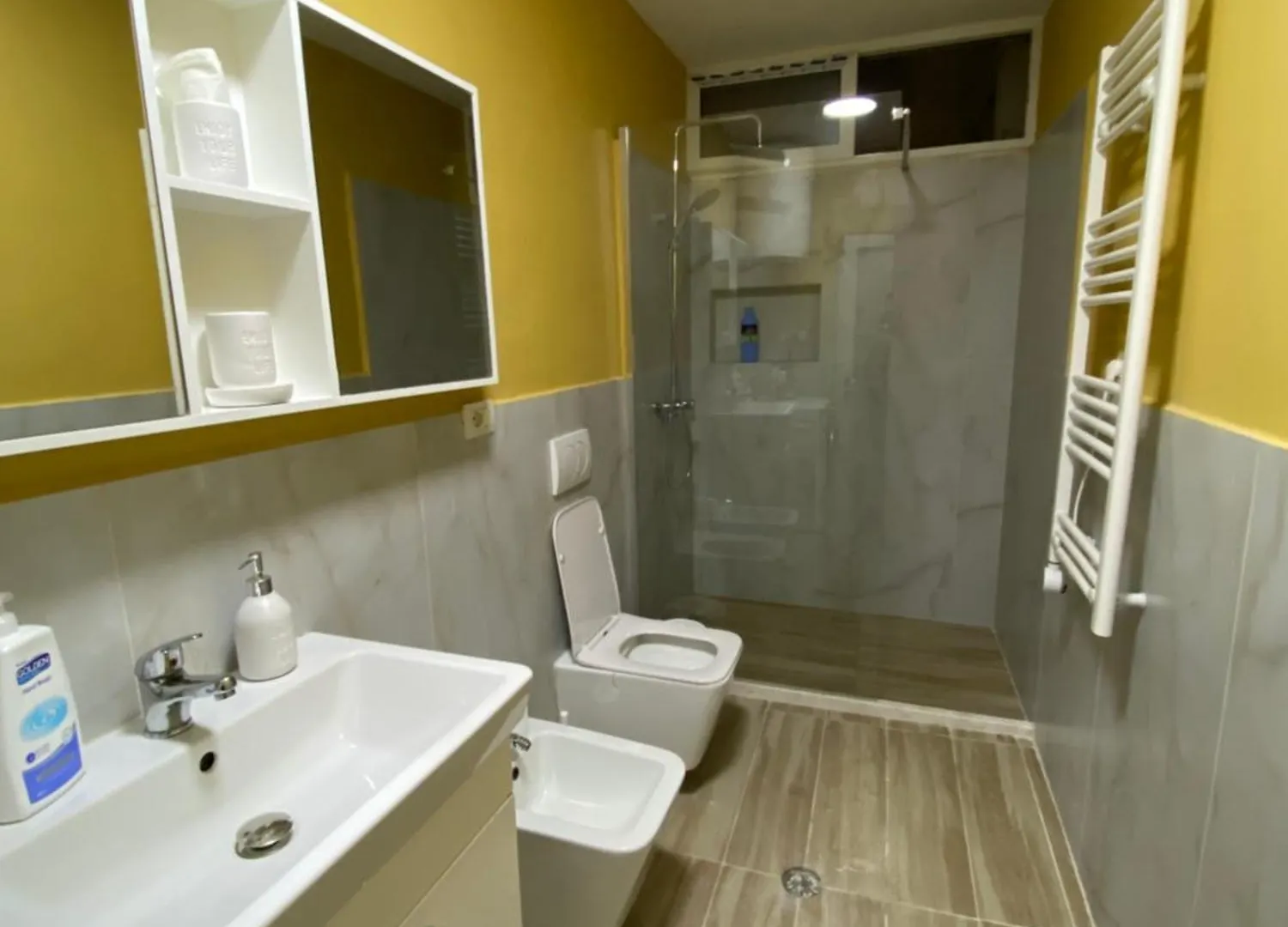 City Center Penthouse Tirana 0*,